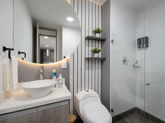 Apto Nuevo, Elegante Y Comodo Medellín Lägenhet