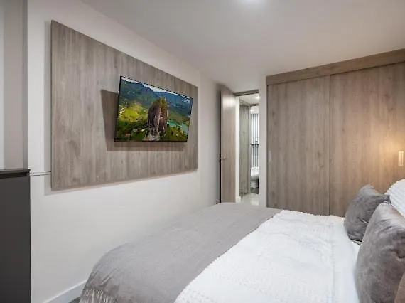 Apto Nuevo, Elegante Y Comodo Medellín Colombia